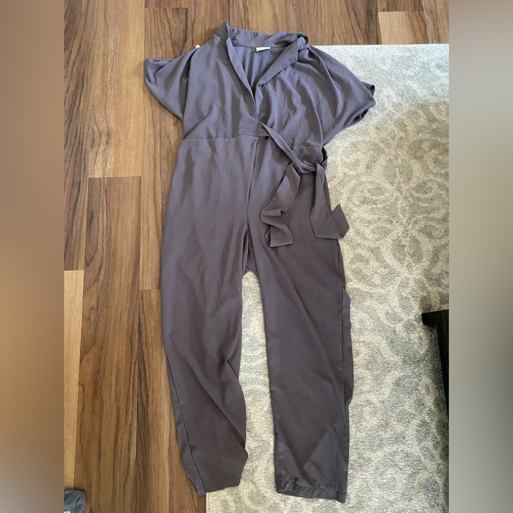 Pink Blush Maternity - Grey Jumpsuit - Large